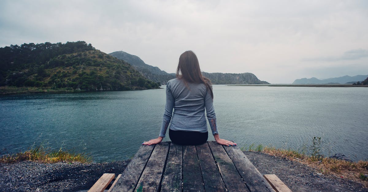 entdecken sie effektive entspannungstechniken, um stress abzubauen und ihr wohlbefinden zu steigern. finden sie hilfreiche tipps für mehr innere ruhe und balance im alltag.