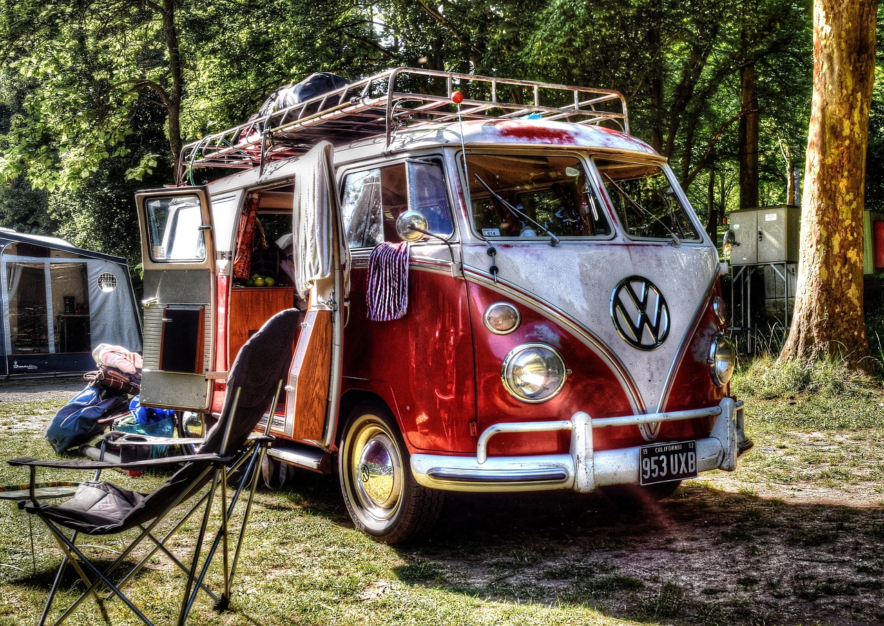 erleben sie abenteuer mit unserem offroad-camper. ideal für abenteuerlustige reisende, die unberührte natur erkunden und neue wege gehen möchten. robuste bauweise, komfortable ausstattung und innovative technik für unvergessliche reisen abseits der ausgetretenen pfade.