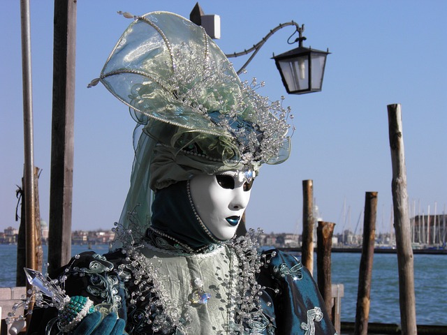 Karneval in Venedig 2024: Alles, was Sie über Preise, Kurtaxe und die besondere Atmosphäre wissen müssen