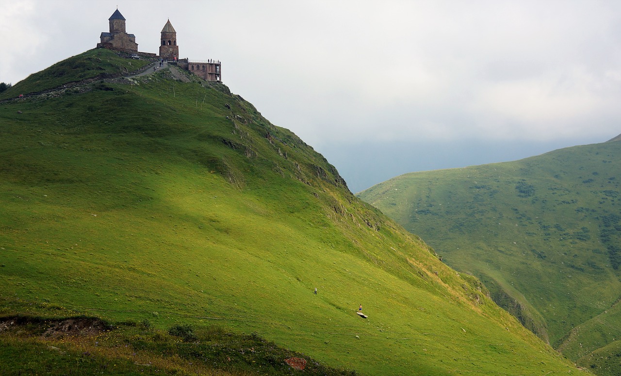 Entdecken Sie Georgien: Regionen, Themen und Veranstaltungen im Tourismus