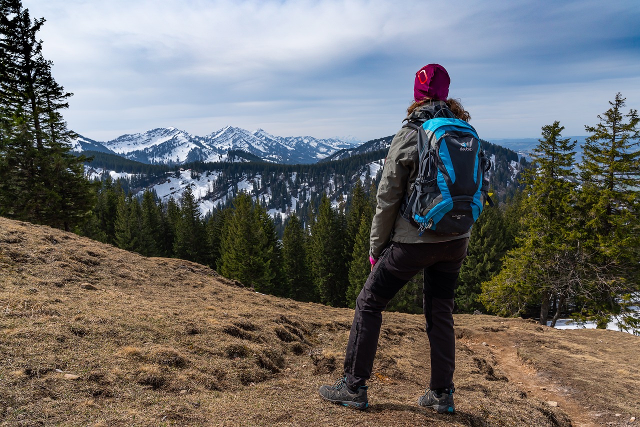 erleben sie das abenteuer des backpacking! entdecken sie die besten tipps, routen und ausrüstungen für unvergessliche reisen. perfekt für abenteurer, die freiheit und natur lieben.