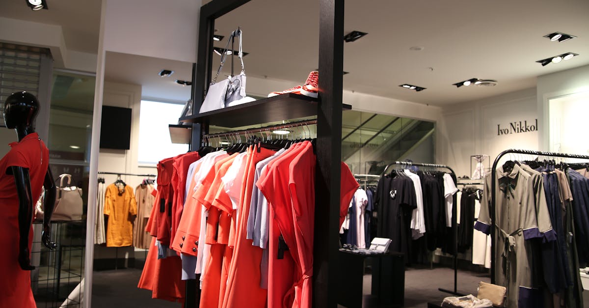 entdecken sie die neuesten modetrends und lassen sie sich von innovativen styles, farben und designs inspirieren. bleiben sie immer einen schritt voraus und erfahren sie, wie sie ihren persönlichen stil mit den aktuellen fashion-trends aktualisieren können.