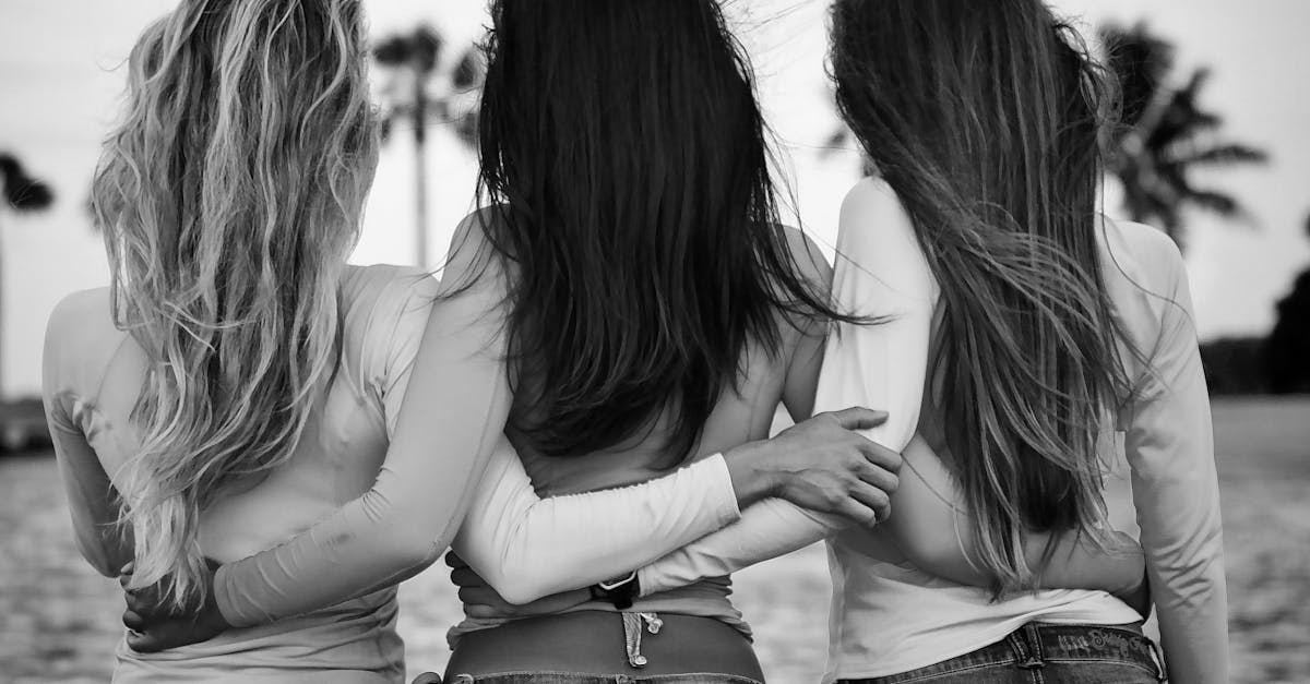 entdecken sie die neuesten trends und inspirationen für frauenmode, schönheit und lifestyle. erfahren sie alles über starke frauen und ihre geschichten. seien sie inspiriert!