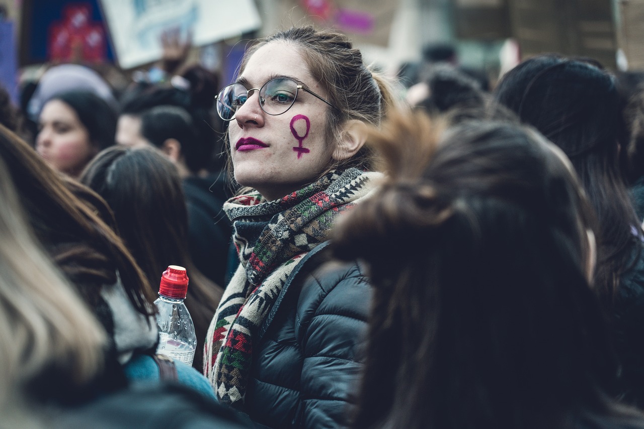 erfahren sie mehr über proteste, ihre bedeutung und die rolle, die sie in verschiedenen gesellschaften spielen. entdecken sie die verschiedenen formen des protests und wie sie veränderungen bewirken können.